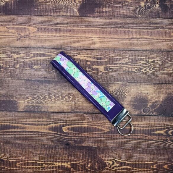 Flora Nova Wristlet