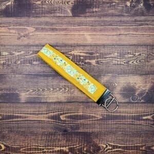 Very Vintage Vibe Wristlet