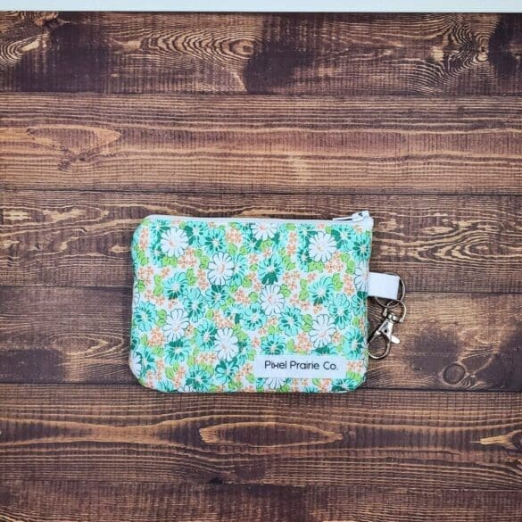 Ditzy Daisies Keychain Wallet