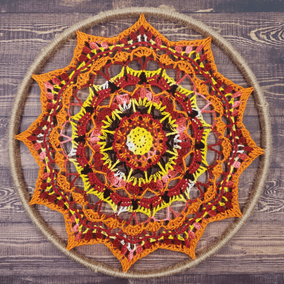 Wall Bloom - 10 Inch