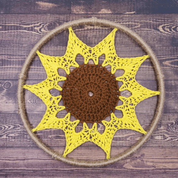 Wall Bloom - 9 Inch