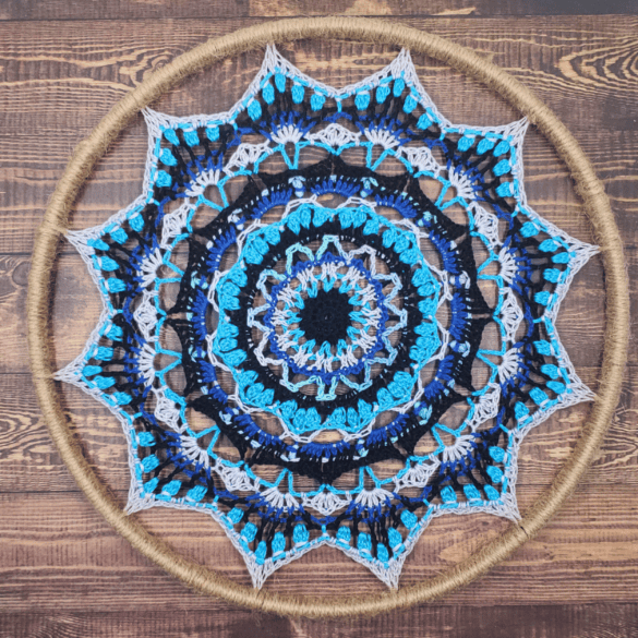Wall Bloom - 10 Inch